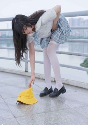 智斗美女蛇_BD在线播放