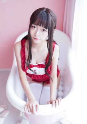 《年轻的女教师》在线观看_4K完整视频观看